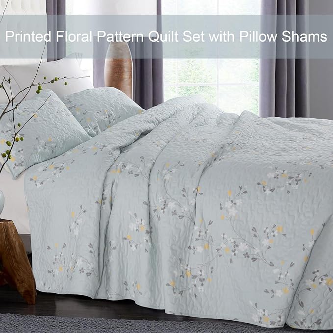 Exclusivo Mezcla Reversible Boho California King Quilt, Light Blue | Lightweight Soft Bedspreads, All Season Flowers Coverlet Bedding Set, Printed Floral Pattern, 1 Quilt and 2 Pillow Shams