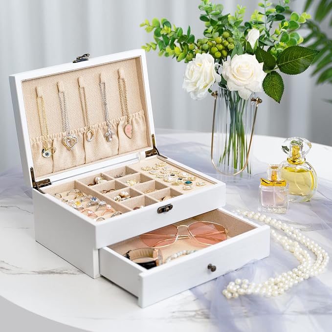 Pinzoveco Jewelry Box for Women, Rustic Wooden Jewelry Organizer Box for Storage Earrings Rings Necklace Bracelet, Farmhouse Style Wood Jewelry Boxes & Organizers (White)