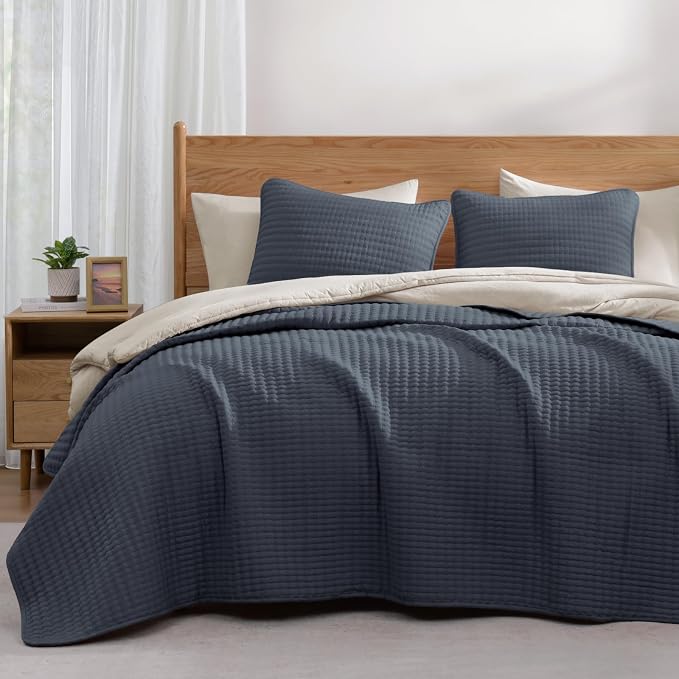 King Size Quilt-Lightweight Blue Grey Bedspreads King Quilt Bedding Set | Soft Coverlet with 2 Pillow Shams for All Seasons, Suitable for Bed, Couch, 3 Pieces, 106"x94"