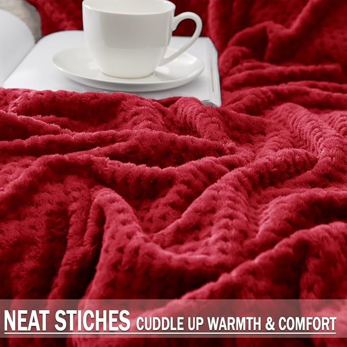 Exclusivo Mezcla Soft Waffle Fleece Bed Blanket King Size, Deep Red | Lightweight Plush Blanket for Bed, Bedroom, Cozy Flannel with Waffle Texture, Stylish Home Decor, All Season, 104x90 Inches