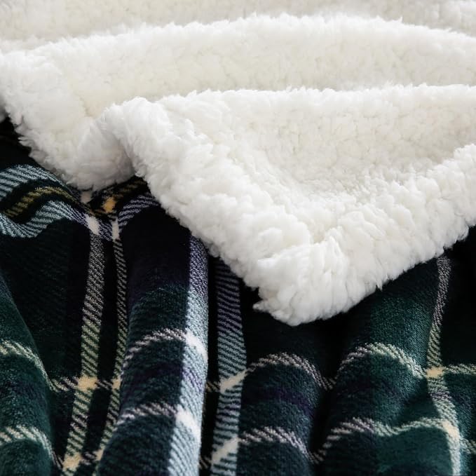 PU MEI Sherpa Fleece Throw Blanket 60" x 80" Reversible Plush Fluffy Large Big Blanket Lattice Flannel Blankets for All Season Use,Dark Green Check