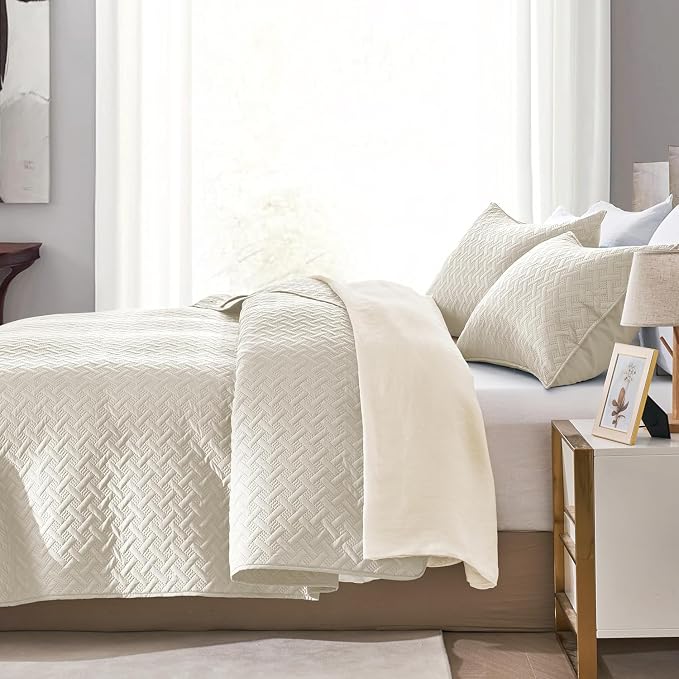 FLYMME Twin Quilt Set,Lightweight Cream Bedspreads,Basket Weave Pattern,Ultra Soft Microfiber Bedspread Bed Coverlet 2 Pieces for All-Seasons (1 Quilt,1 Pillow Sham)