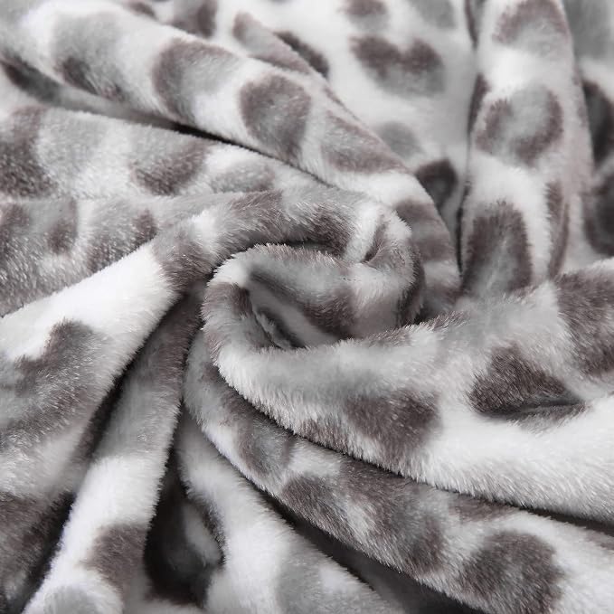 MERRYLIFE Snow Leopard Throw Blanket for Couch Sofa Cheetah Print 50" 60" | Animal Print, Ultra-Plush Soft, Decorative Colorful Travel Blanket, farmhouse, Gift Choice, Home Bed Use