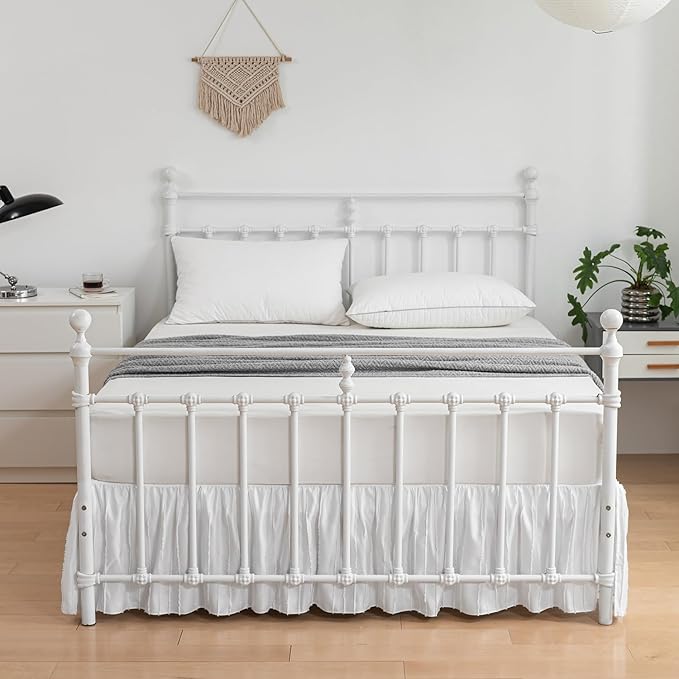 Bed Skirt Queen Size, Ruffled Bed Skirts 14 Inch Drop, White | Striped Boho Tufted, with Split Corners, Easy Fit Queen Size Beds, Wrinkle & Fade Free, for Women, Men