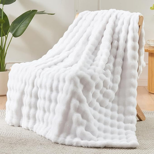 NEWCOSPLAY Faux Fur Fluffy Bubble Throw Blanket for Couch, White, 50"x60" | Soft Thick Warm Bubble Blanket for Couch Sofa Bed 550GSM, Plush Cozy Luxury Decorative Throw, Gift for Women Men