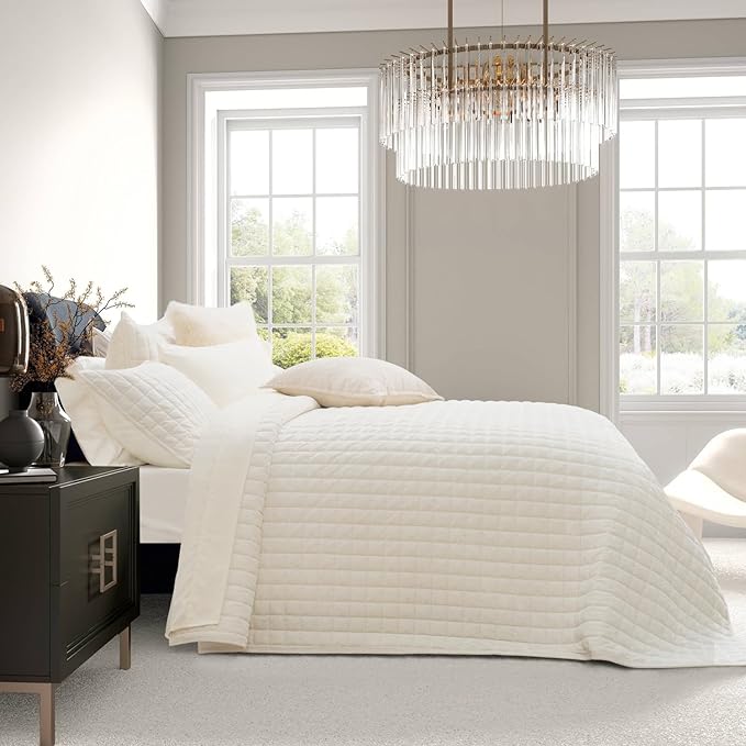 RECYCO Channel Box Stitch Velvet Quilt Set, Twin/Twin XL Size, Cream White | Ultra Soft Lightweight Velvet Comforter, Luxury Oversized Bedspread Coverlet, Quilted Bedding Set for All Season with 1 Sham