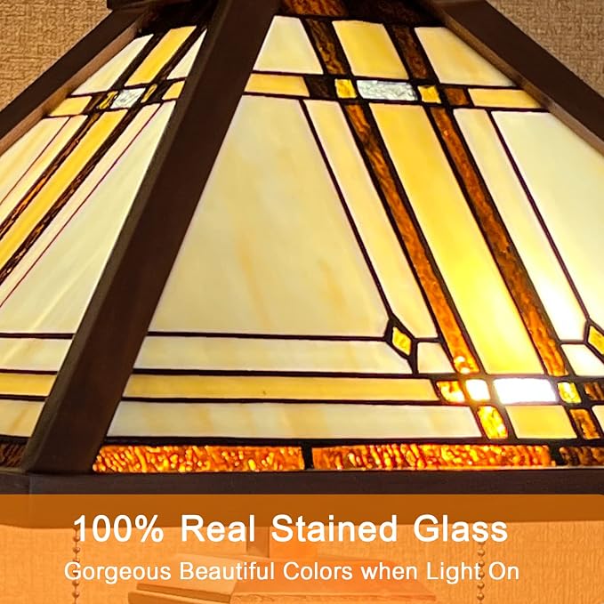 Capulina Tiffany Lamp Wooden Base Cream Stained Glass Table Lamp 3-Light