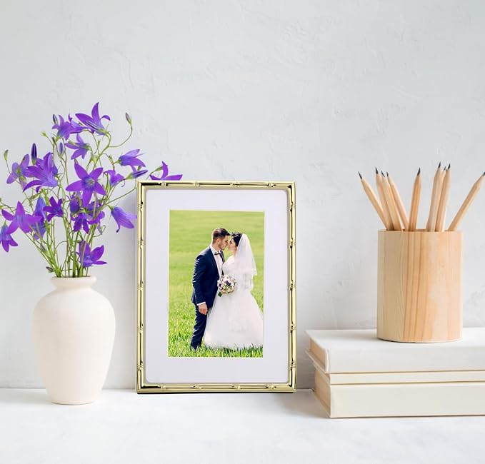YiPinYin 6x8‘’ Bamboo Detail Gold Metal Picture Frame 2pack,6x8'' Gold Plated Photo Frames Mat for 4x6‘',with Soft Velvet Backing for Desktop and Wall Décor