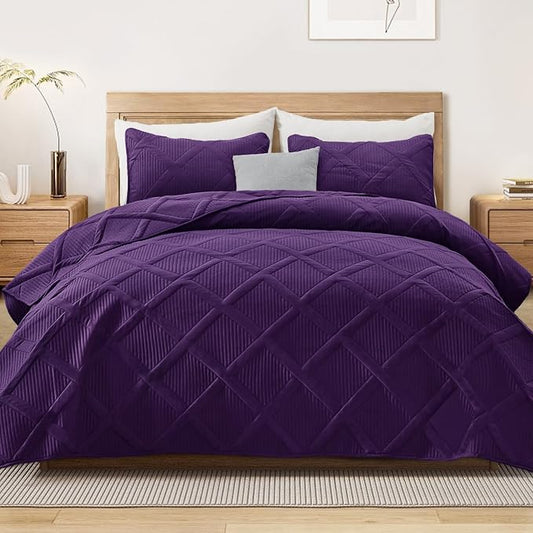 Exclusivo Mezcla Quilt King Size, Deep Purple | Soft Bedspreads with 2 Pillow Shams, Modern Striped Pattern, Lightweight Bedding Set Coverlets for All Seasons, 104x96 Inch