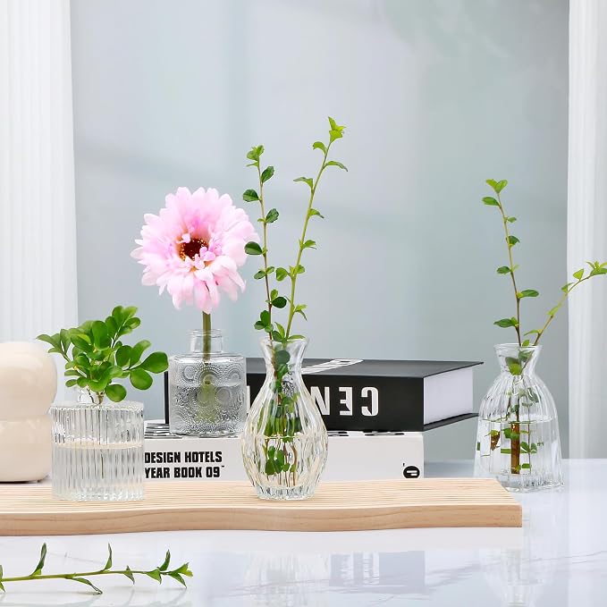 Glass Bud Vases Set of 4, Small Flower Vases for Wedding Centerpiece | Clear Vintage Embossed Mini Vases for Table Decorations, Flower Arrangements in Vases for Party or Home Decor