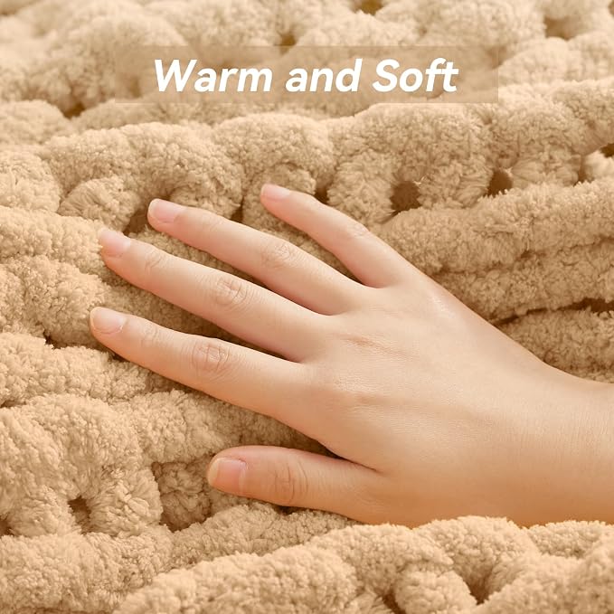 Negwoo Chunky Knit Throw Blanket, Knitted Throw Chenille Yarn, 60"*80" | Soft Thick Cable Knitted Blankets, Handmade Big Thick Blanket, Machine Washable Cute Comfy Blanket for Home Decor, Beige