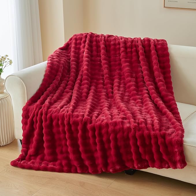 NEWCOSPLAY Faux Fur Fluffy Bubble Throw Blanket for Couch, Red, 50"x60" | Soft Thick Warm Bubble Blanket for Couch Sofa Bed 550GSM, Plush Cozy Luxury Decorative Throw, Gift for Women Men