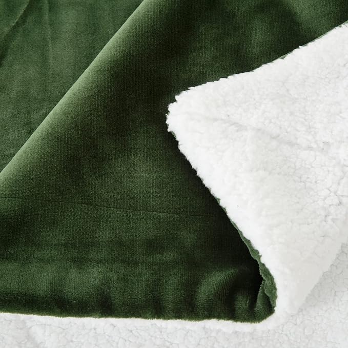 SOCHOW Sherpa Fleece Throw Blanket, Olive Green, 50x60 inches | Double-Sided Super Soft Luxurious Plush Blanket Throw Size