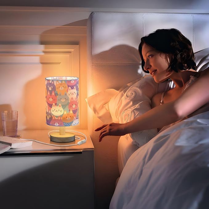 Bedside Lamp Cartoon Cat Table Lamp for Bedroom LED Nightstand Lamp Shade USB Ports Wood Base for Living Room Dorm Office