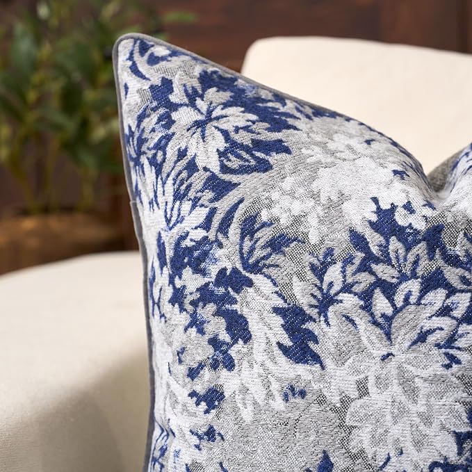 Yangest Neutral Floral Pillow Cover 18 x18 Inches, Vintage Chenille Square Throw Pillow Cover Soft Decorative Farmhouse Accent Couch Pillow Cover for Living Room Bedroom, Blue