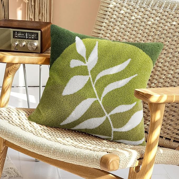 Merrycolor Boho Decorative Throw Pillow Covers 18x18 Tufted Green Decorative Pillows Covers Leaf Mid Century Modern Throw Pillows for Bed Couch Sofa Living Room 1PC （Green and White ）
