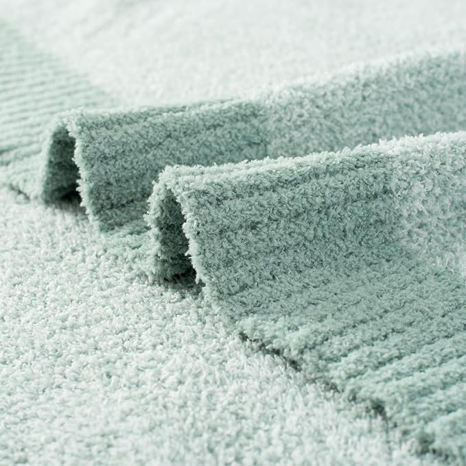 Carriediosa Heather Throw Blanket 60x80, 400GSM Ultra Soft Microfiber | Sage Green, Fuzzy Fluffy Cozy Plush Knit Knitted Throws, Lightweight Cute Preppy Fall Blankets for Couch, Bed
