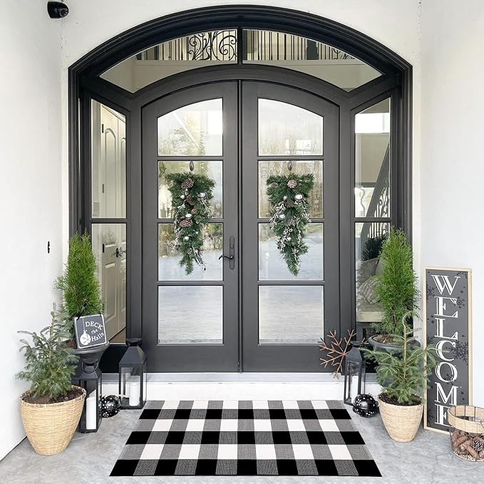 SEEKSEE Buffalo Plaid Outdoor Rug 24x52 Black and White Front Door Mat, Layering Rug for Porch, Washable Doormat, Cotton Area Rug for Outdoor Entrance Entryway Patio Porch Decor