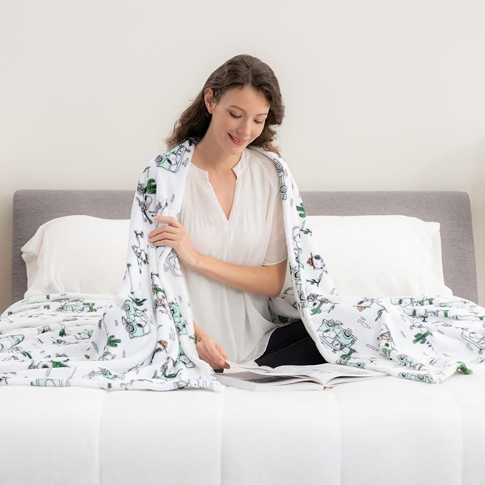 Berkshire Blanket Peanuts® VelvetLoft® Cute Character Snoopy Plush Blanket,Snoopy Desert Travel White,Twin 60 in x 90 in (Official Peanuts® Product)
