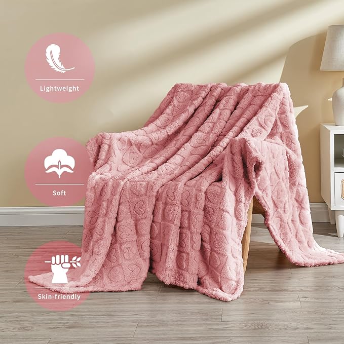 FY FIBER HOUSE Throw Blankets with Heart Checkered,Soft Warm Blankets for Lover Mom Father Gifts,Washable Lightweight Fuzzy Blanket for Couch Sofa Bed Office All Season(Pink,90"x90")
