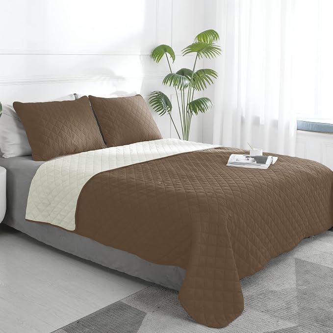 Easy-Going Reversible Quilt Set King, Bedspread with 2 Shams, Camel/Ivory | Machine Washable Lightweight Bed Comforter, 1 Quilt + 2 Pillow Shams, All Season Bed Coverlets for Bedroom