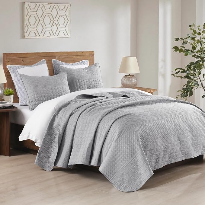 HORIMOTE HOME Grey Twin Size Quilt Set - Soft Microfiber Bedspread with 1 Sham, Lightweight & All-Season Geometric Coverlet for Cozy Bedding