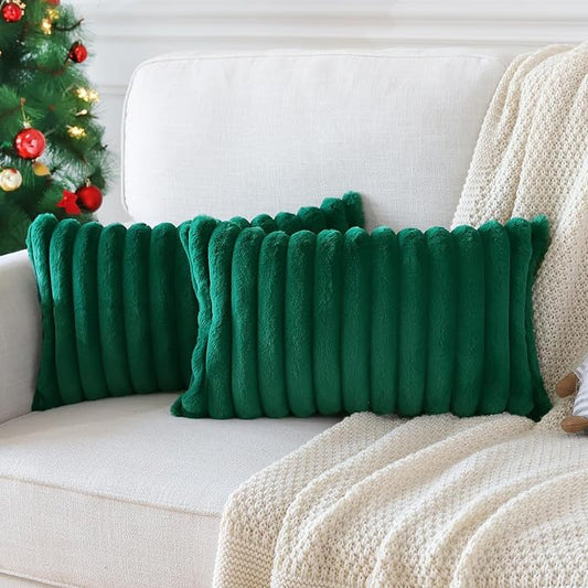 Soleebee Set of 2 Throw Pillow Covers Soft Cozy Velvet Pillowcase Faux Rabbit Fur Cover for Couch Sofa Bed Chair Home Decorative Pillows Cover (12x20 Inch, Christmas Green)
