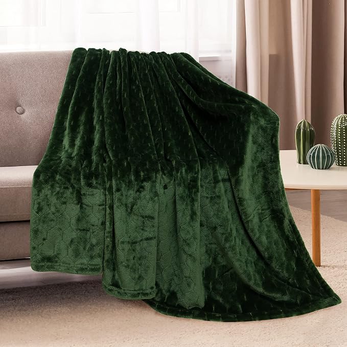TOONOW Fleece Blanket Super Soft Cozy Throw Blanket 50" x 60", Lightweight Fuzzy Comfy Textured Flannel Blanket Warm Plush Throw Blankets for Couch, Sofa, Bed, Olive Green