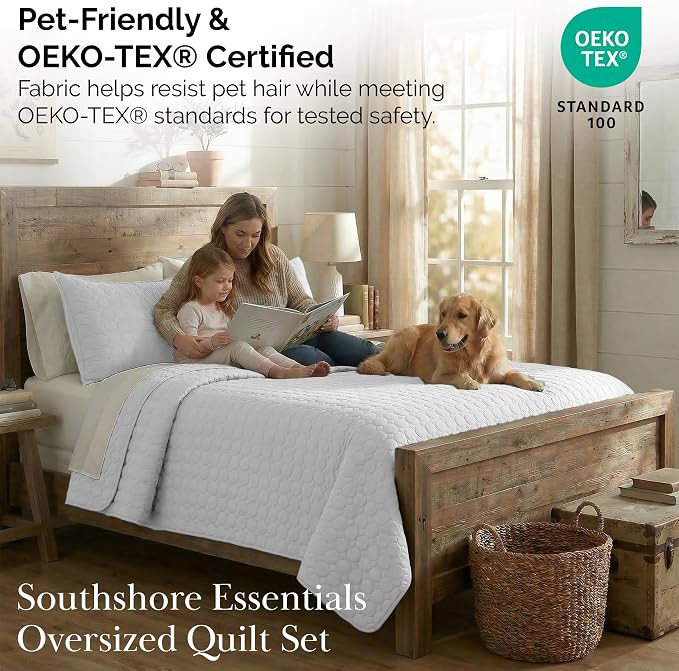 Southshore Fine Living, Inc. Twin XL Quilt Set, Dorm Room Bedding Essentials, Machine Washable Bed Spread for Vacation Homes, Twin XL White Quilt Bedspread Set w/Pillow Sham, Bright White Quilts