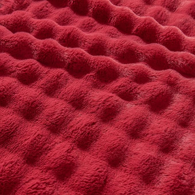 NEWCOSPLAY Faux Fur Fluffy Bubble Throw Blanket for Couch, Red, 50"x60" | Soft Thick Warm Bubble Blanket for Couch Sofa Bed 550GSM, Plush Cozy Luxury Decorative Throw, Gift for Women Men