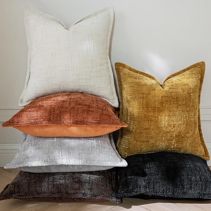 Yaertun Chenille Throw Pillow Covers 26x26 Inch Set of 2 Textured Broadside Soft Cozy Velvet Pillow Covers Modern Farmhouse Boho Decorative Pillow Cases for Couch Bed Sofa Livingroom Cream White