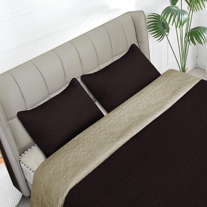 Easy-Going Reversible Quilt Set King, Bedspread with 2 Shams | Damask-Chocolate/Beige, Lightweight Bed Comforter, 1 Quilt + 2 Pillow Shams, All-Season Coverlets for Bedroom
