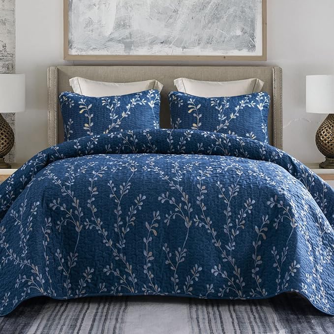 Exclusivo Mezcla Reversible Boho Quilt King Size Navy | Lightweight Soft Bedspreads, All Season Flowers Coverlet Bedding Set, Printed Floral Pattern, 1 Quilt and 2 Pillow Shams
