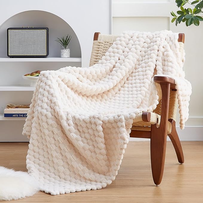 EXQ Home Fleece Blanket Throw XL for Couch or Bed - 3D Imitation Turtle Shell Jacquard Decorative Blankets - Cozy Soft Lightweight Fuzzy Flannel Blanket Suitable for All Seasons(50"×70",Beige)