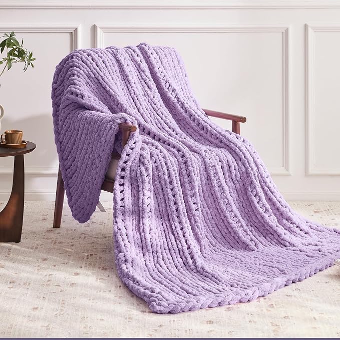 Negwoo Chunky Knit Throw Blanket, Knitted Throw Chenille Yarn, 30"*40" | Soft Thick Cable Knitted Blankets, Handmade Big Thick Blanket,Machine Washable Cute Comfy Blanket for Home Decor,Light purple