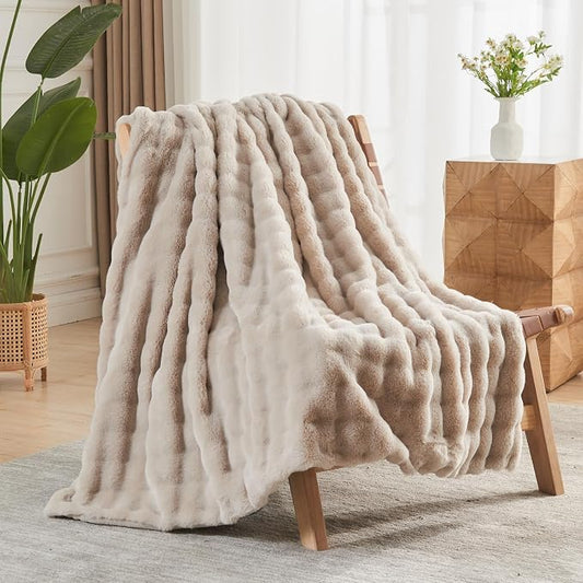 NEWCOSPLAY Faux Fur Fluffy Bubble Throw Blanket for Couch, Linen, 50"x60" | Soft Thick Warm Bubble Blanket for Couch Sofa Bed 550GSM, Plush Cozy Luxury Decorative Throw, Gift for Women Men