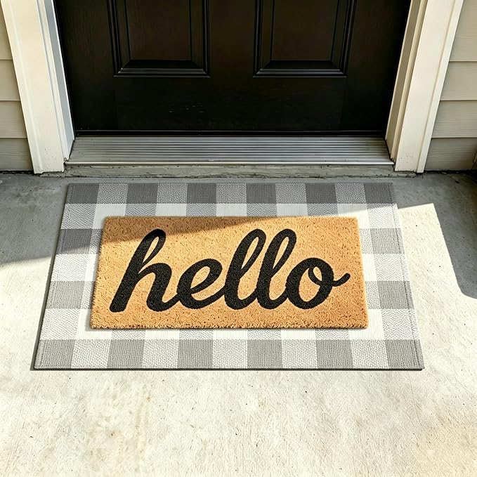 SEEKSEE Buffalo Plaid Outdoor Rug 27.5x43 Gray and White Front Door Mat, Layering Rug for Porch, Washable Doormat, Front Porch Rug for Outdoor Entrance Entryway Patio Porch Decor