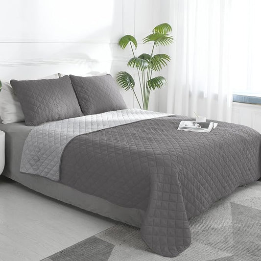 Easy-Going Reversible Quilt Set Full/Queen, Bedspread with 2 Shams | Gray/Light Gray, Lightweight Microfiber Bed Comforter, 1 Quilt + 2 Pillow Shams, All-Season Coverlets for Bedroom
