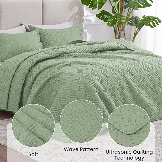 Love's cabin California King Size Quilt Bedding Set Sage Bedspread - Cal King Summer Lightweight Bedspread Comforter - Wave Pattern Coverlet for All Season - 3 Pieces (1 Quilt, 2 Pillow Shams)