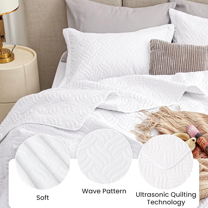 Love's cabin California King Size Quilt Bedding Set White Bedspread - Cal King Summer Lightweight Bedspread Comforter - Wave Pattern Coverlet for All Season - 3 Pieces (1 Quilt, 2 Pillow Shams)