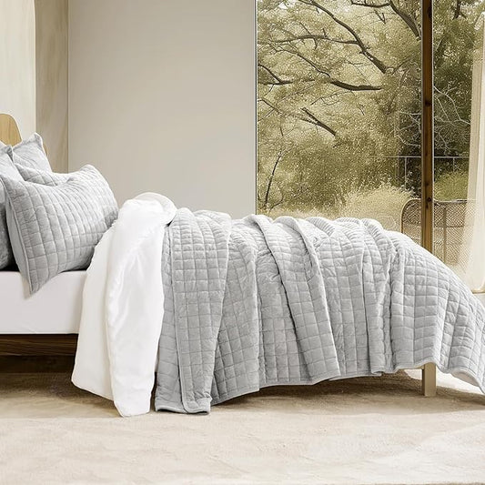 RECYCO Channel Box Stitch Velvet Quilt Set, Twin/Twin XL Size, Frost Gray | Ultra Soft Lightweight Velvet Comforter, Luxury Oversized Bedspread Coverlet, Quilted Bedding Set for All Season with 1 Sham