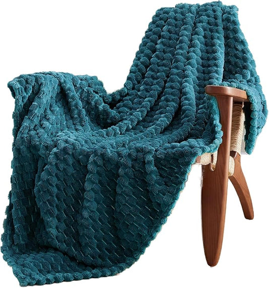 EXQ Home Fleece Blanket Twin Size for Couch or Bed - 3D Imitation Turtle Shell Jacquard Decorative Blankets - Cozy Soft Fuzzy Flannel Blanket Suitable for All Seasons(60"×80",Teal)