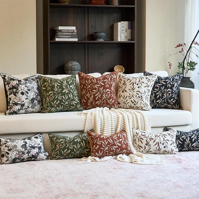 Alerfa Beige Floral Throw Pillow Cover 20 x 20 Inch Sqaure Luxury Decorative Pillow Cover for Couch Living Room Bedroom