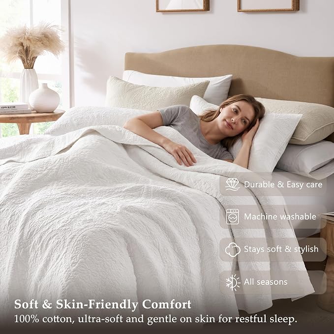 palassio White Paisley 100% Cotton Quilt Queen Size Bedding Sets with 2 Pillow Shams, Boho Floral Lightweight Farmhouse Country Vintage Soft Bedspread Shabby Chic Coverlet for All Season, 3 Pieces