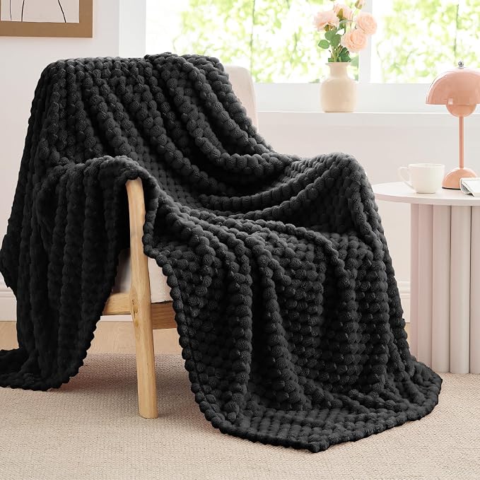 BEDELITE Black Twin Blanket for Couch, Soft Cozy Gifts for Women, 60 * 80 | 3D Jacquard Decorative Fleece Blanket, Super Soft Plush Throw, Cute Birthday Gift for Women & Men, Suitable for All Seasons
