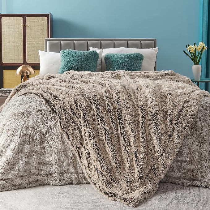 GONAAP Fuzzy Faux Fur Throw Blanket for Couch, Frosty Brown, 50"x60" | Warm Cozy Plush Shaggy Decorative Reversible Thick Non-Heated Fleece Blanket for Sofa Bed, Gift for Women Men, All Season Use