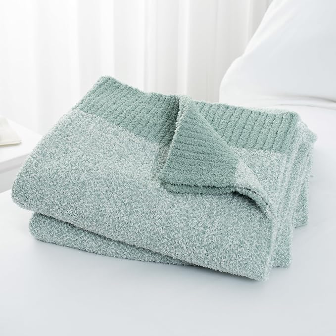 Carriediosa Heather Throw Blanket 60x80, 400GSM Ultra Soft Microfiber | Sage Green, Fuzzy Fluffy Cozy Plush Knit Knitted Throws, Lightweight Cute Preppy Fall Blankets for Couch, Bed