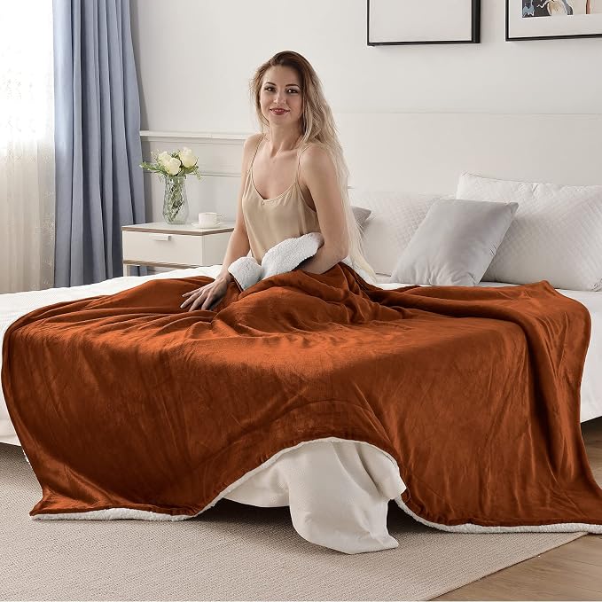 SOCHOW Sherpa Fleece Fall Throw Blanket, Caramel, 50x60 inches | Double-Sided Super Soft Luxurious Plush Blanket Throw Size