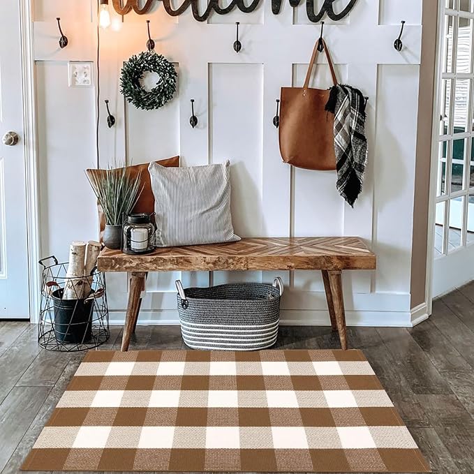 Buffalo Plaid Outdoor Rugs, 2'4" x 3'7" Brown and White Checkered Indoor/Outdoor Area Rug, Layering Rug for Hello/Welcome Door Mat, Washable Cotton Woven Farmhouse Mat for Fall Front Porch Décor