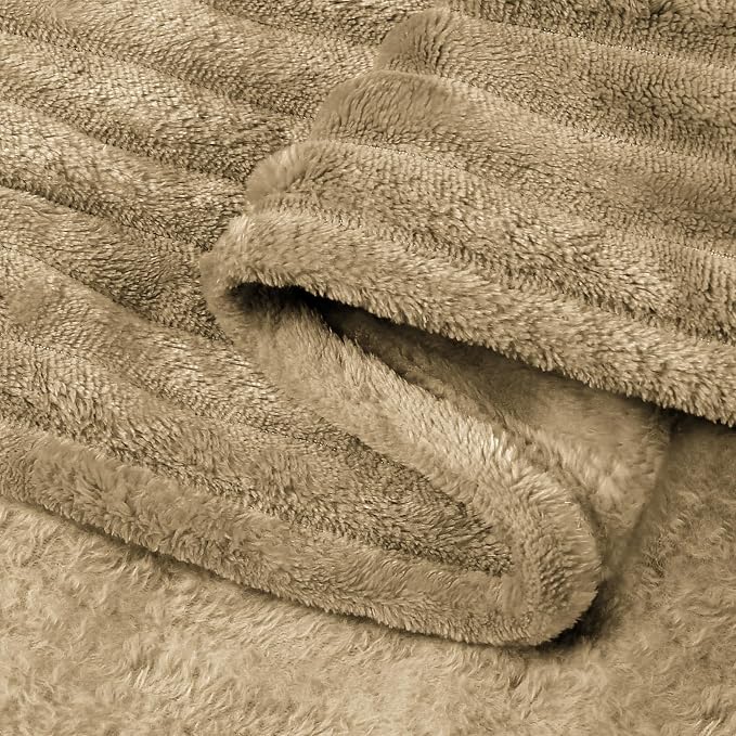 BEDELITE Ribbed Jacquard Brown Fleece Throw Blanket for Couch, 50x60 Inch | Soft Warm Decorative Fluffy Blanket, Cozy Plush Lightweight Fuzzy Throw Blanket for Bed Sofa Home Room Decor, Gift for Women